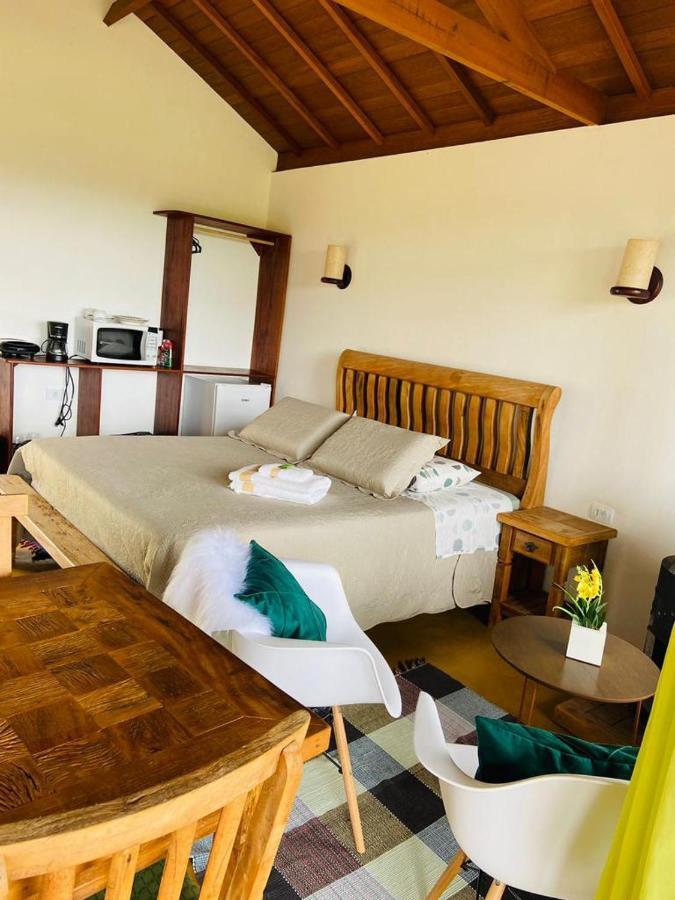 Chales Terras Altas Goncalves Ngoại thất bức ảnh