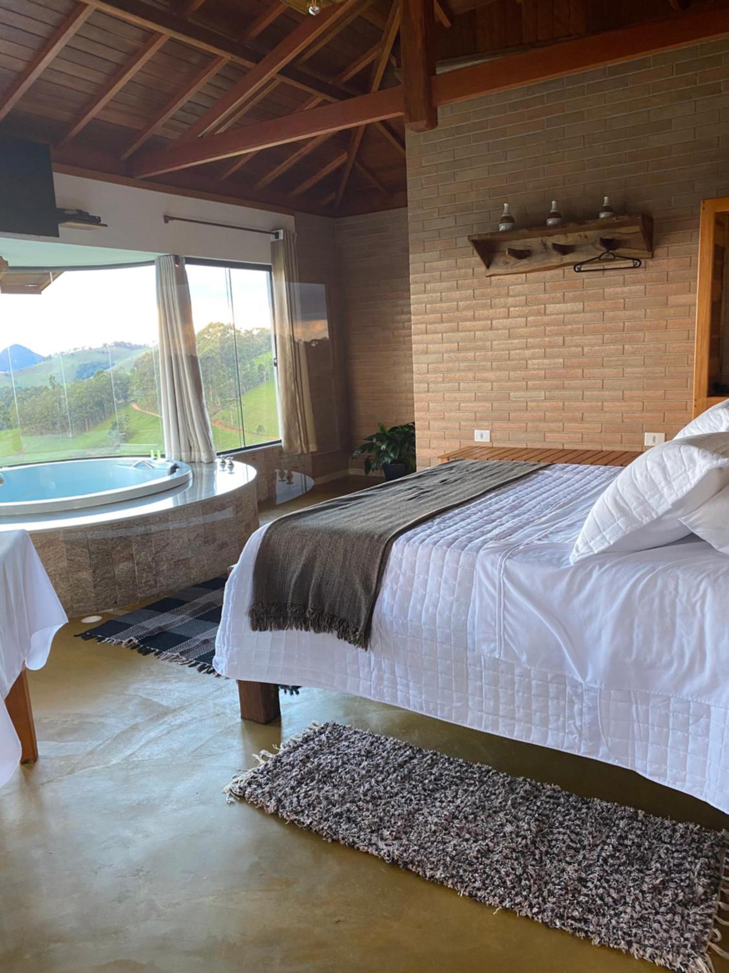 Chales Terras Altas Goncalves Ngoại thất bức ảnh